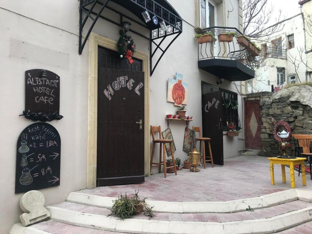 Altstadt Hotel & Cafe Bakú Exterior foto